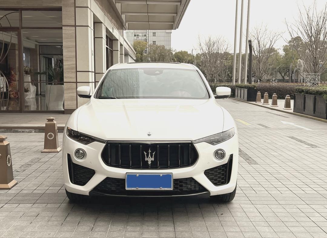 莱万特豪取三分，继续冲击前四的简单介绍